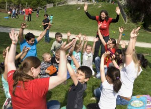 Spiel und Spaß mit der Parkbetreuung in den Ferien