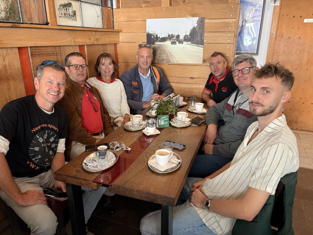 Kaffeerunde der Gruppe
