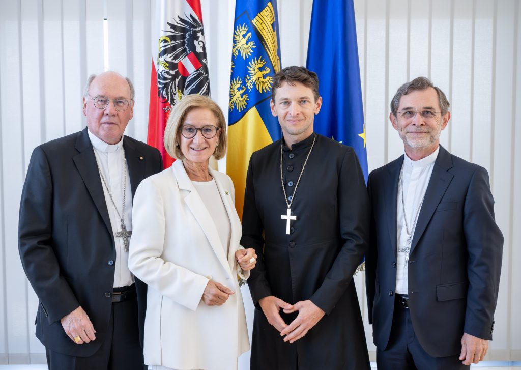Hohe kirchliche Würdenträger zu Gast im NÖ Landhaus